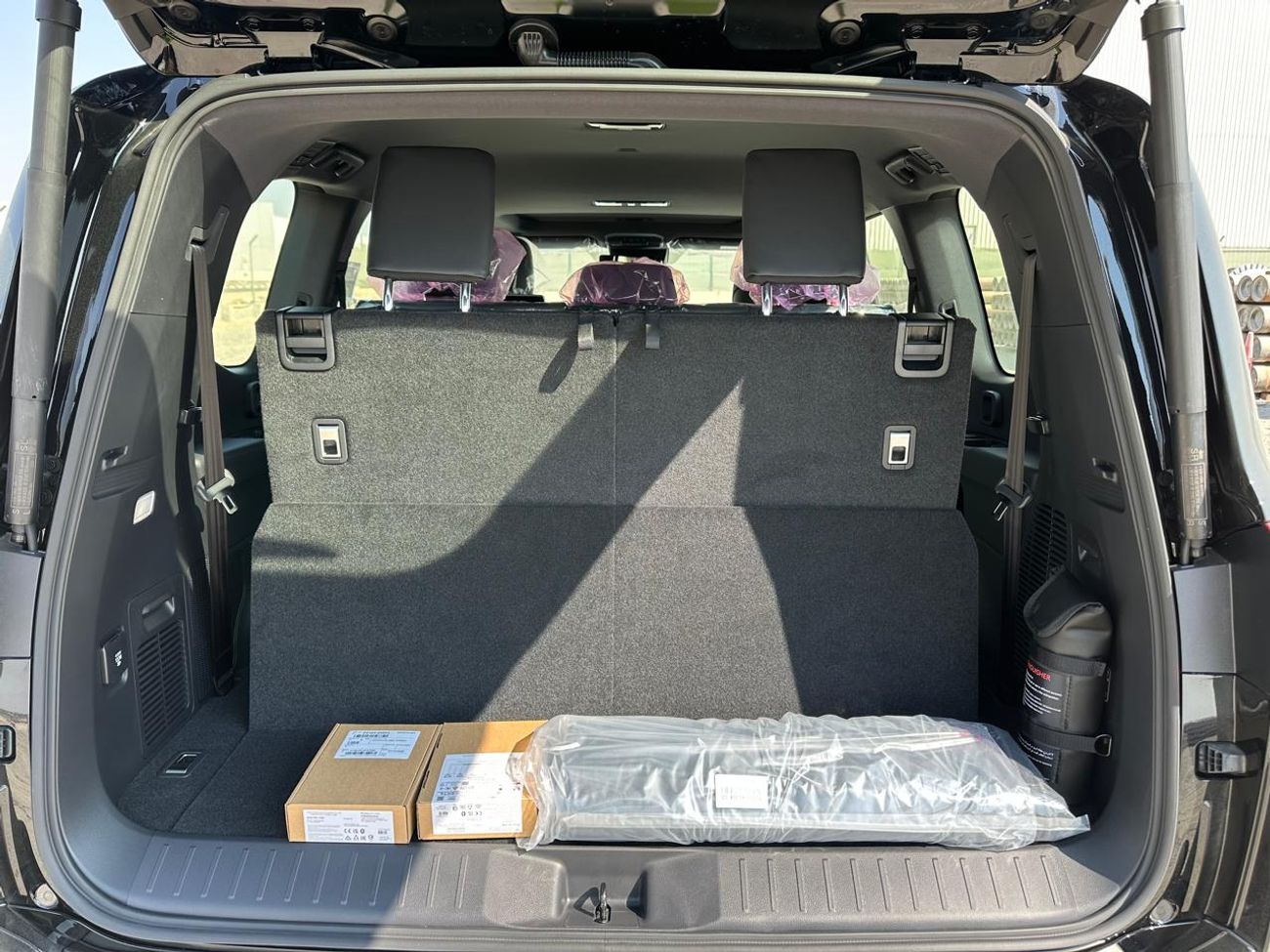 تويوتا لاند كروزر 2026 Toyota Land Cruiser LC300 VX 4.0L Petrol AT