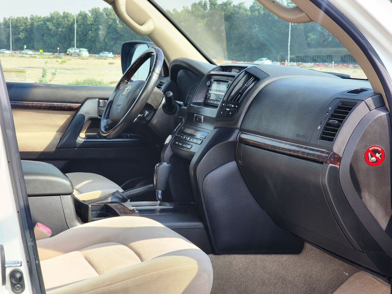 تويوتا لاند كروزر GX.R V6