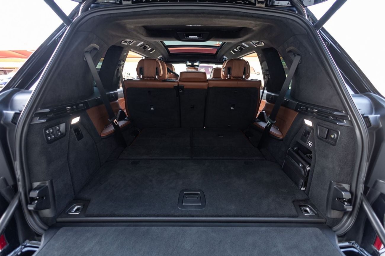 بي أم دبليو X7 M60i XDRIVE BMW X7 M60 2023 GCC | Agency Warranty | Service Contract