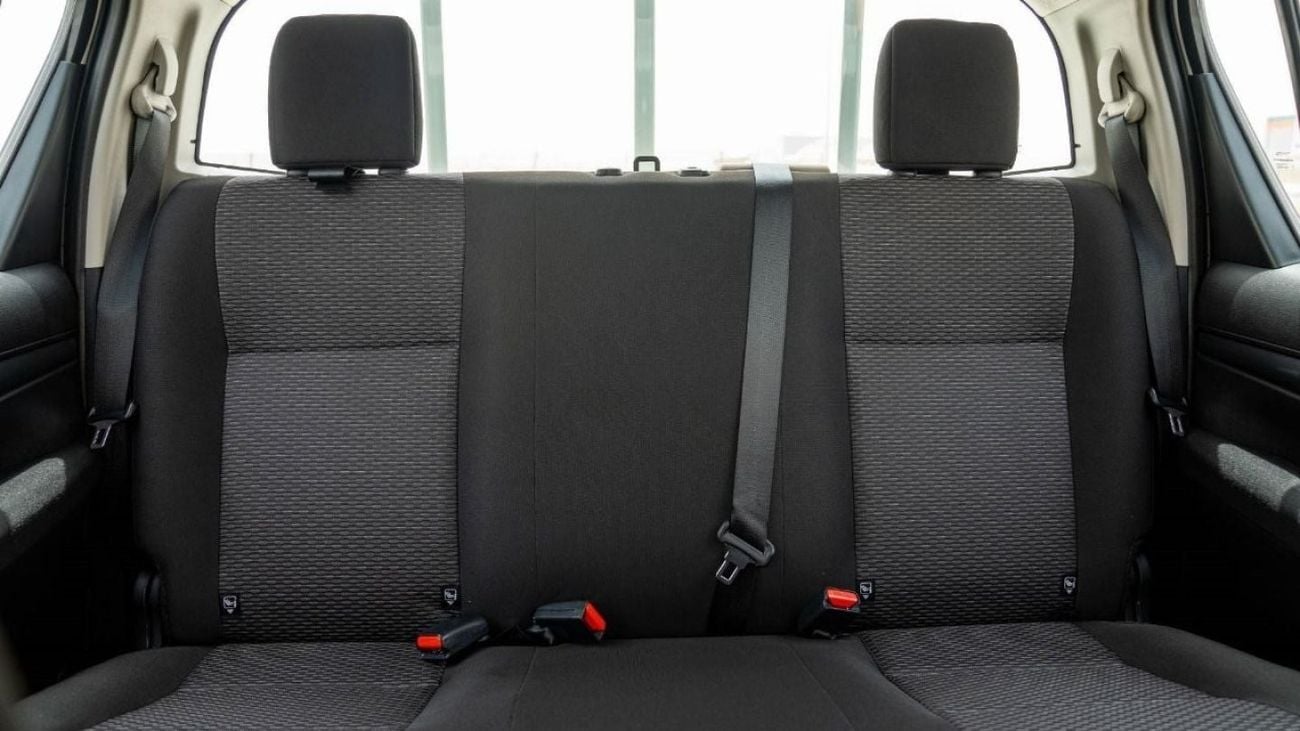 Toyota Hilux HILUX 2.4L 2024 basic option