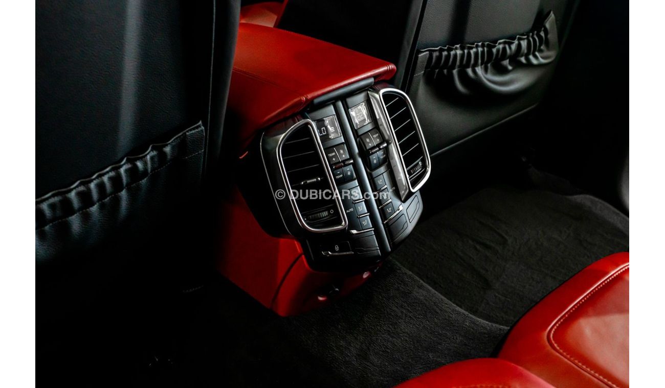 Porsche Cayenne 2016 Porsche Cayenne GTS, Porsche Warranty, Full Porsche Service History, Low KMs, GCC