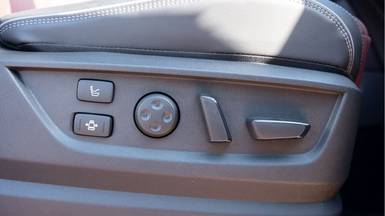 Infiniti QX80 2026 Infiniti QX80 Autograph with Captain Seat (Gray-Red)