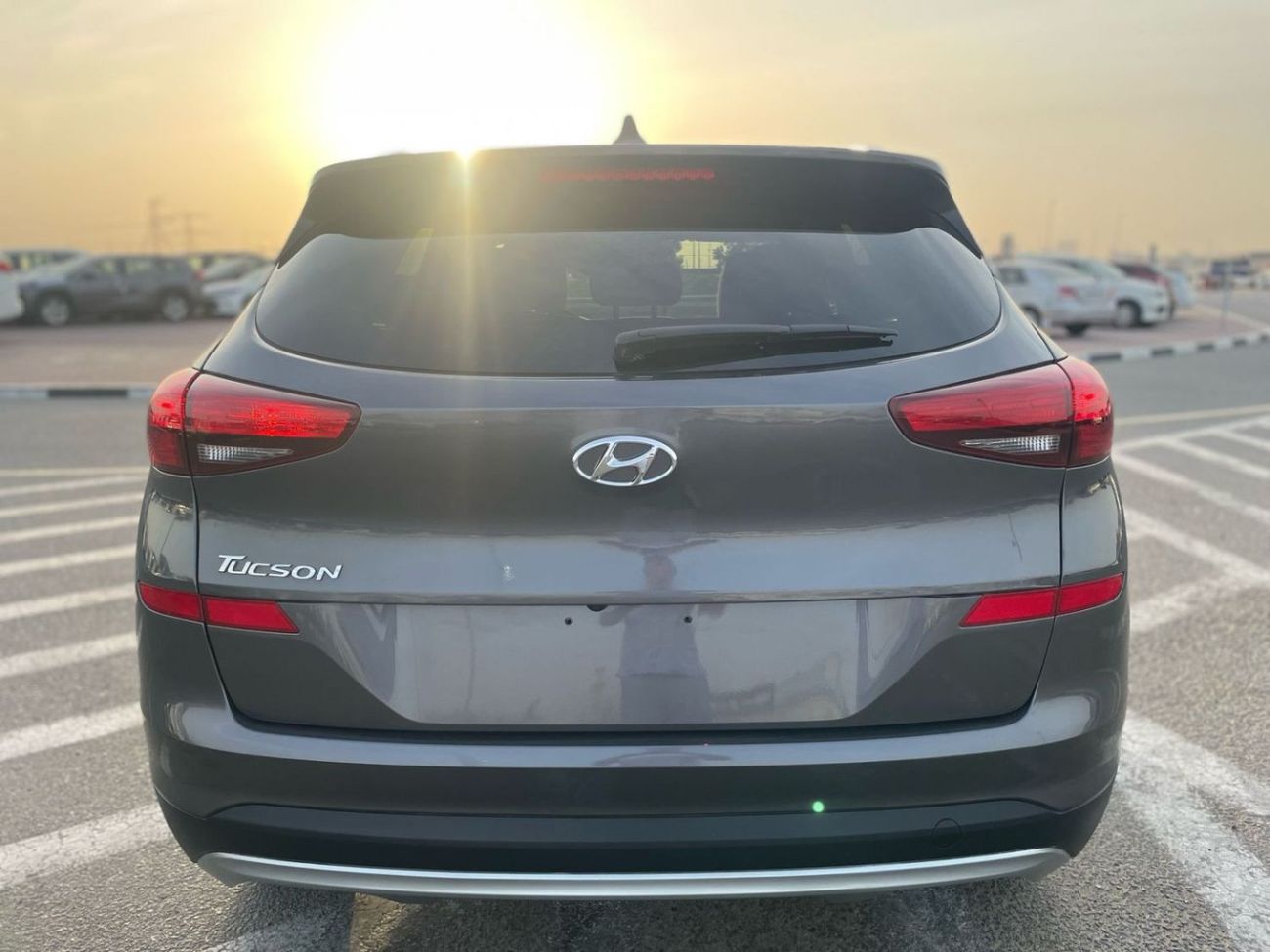 هيونداي توسون 2021 Hyundai Tucson Value Edition 2.0L V4 - Push Start BSM Radar With Electric Seat - Rear CAM 2 Key