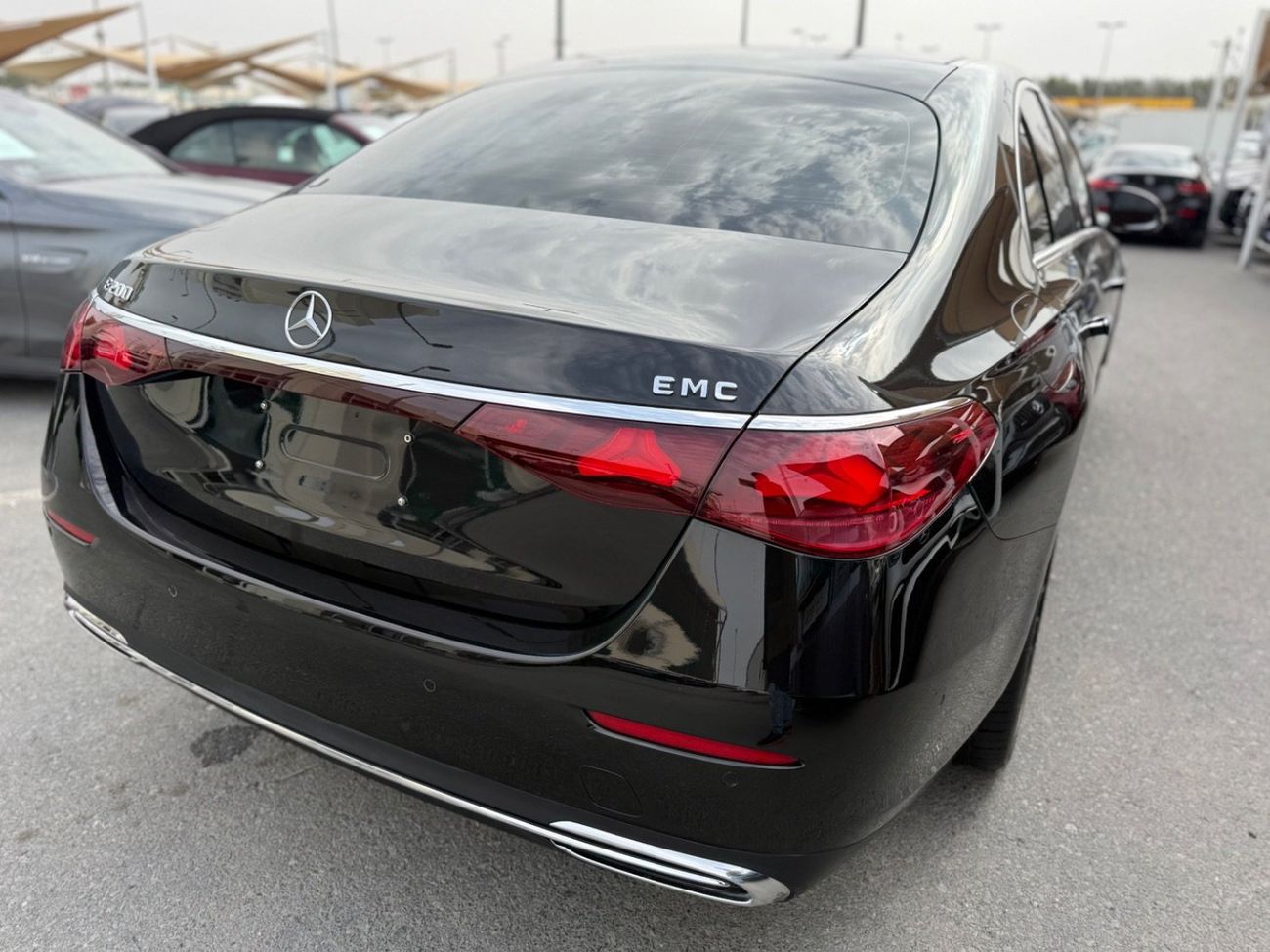 Mercedes-Benz E200 2.0L