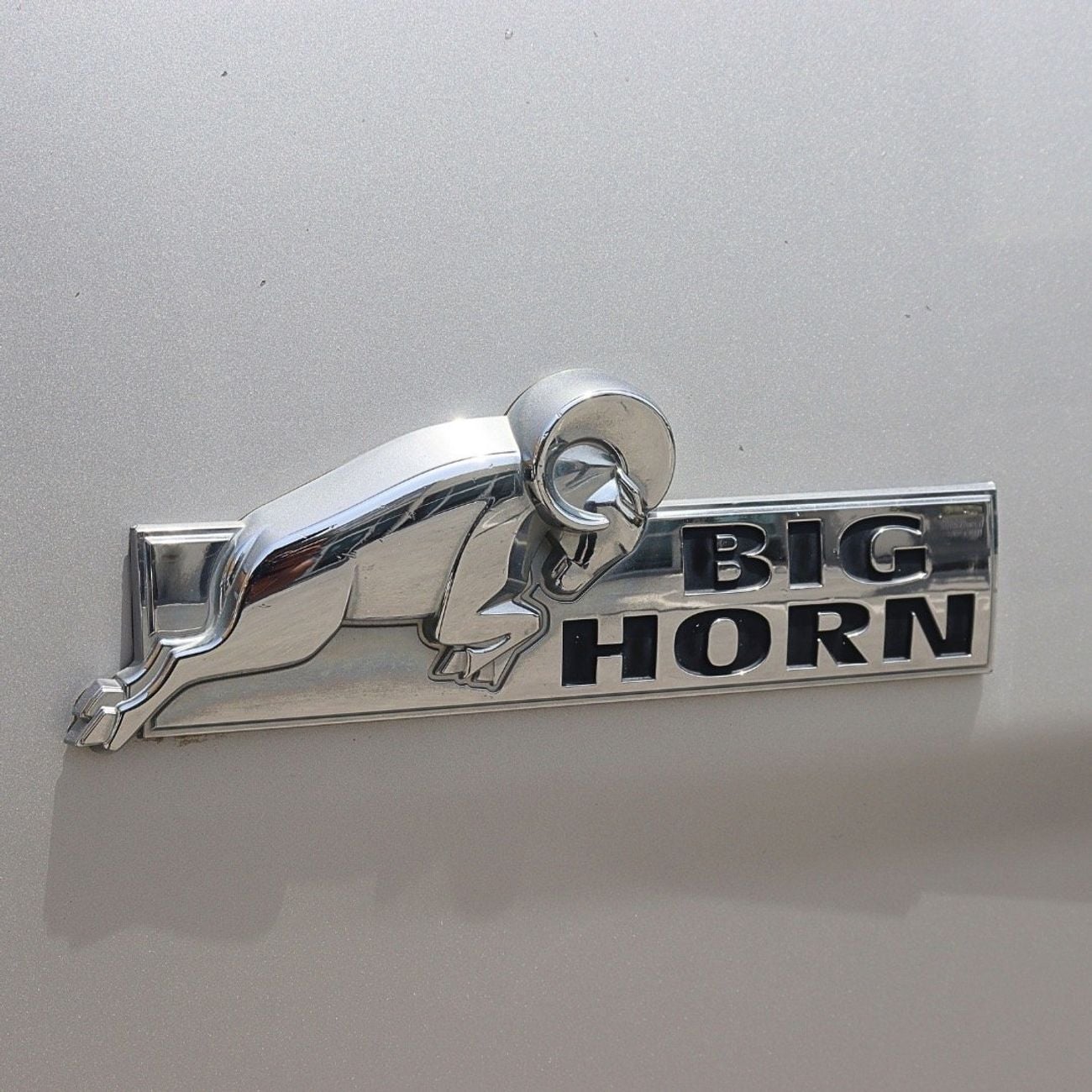 RAM 1500 Classic 5.7L Single Cab Utility (2 Seater)