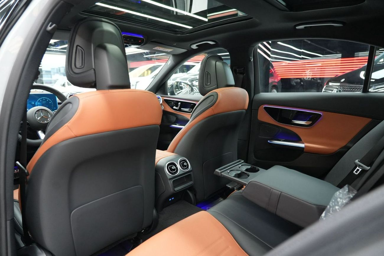 مرسيدس بنز C 200 Mercedes-Benz C 200 Premium  | 2026 GCC 0km | Agency Warranty | AMG Package | 360 View