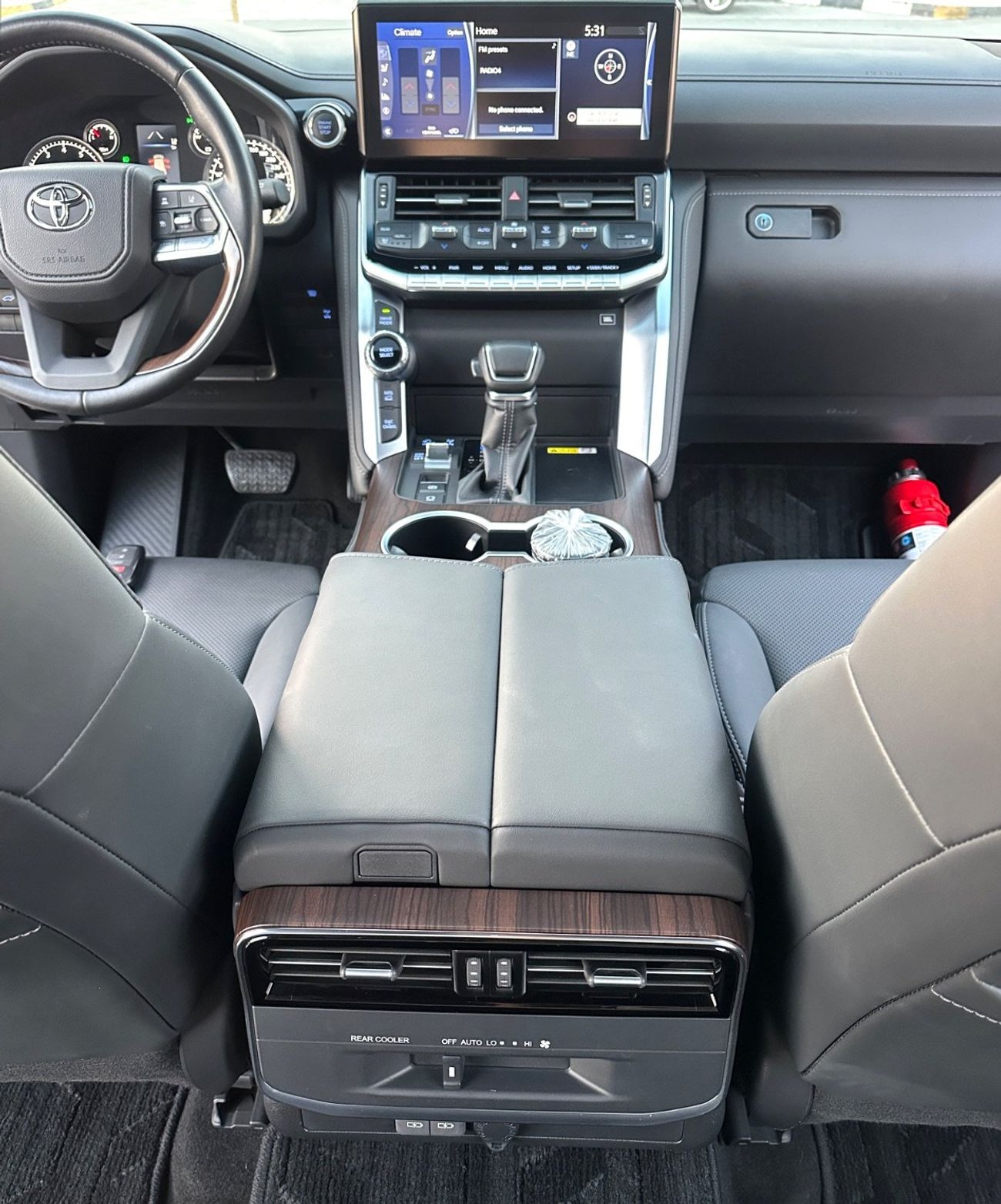 تويوتا لاند كروزر 