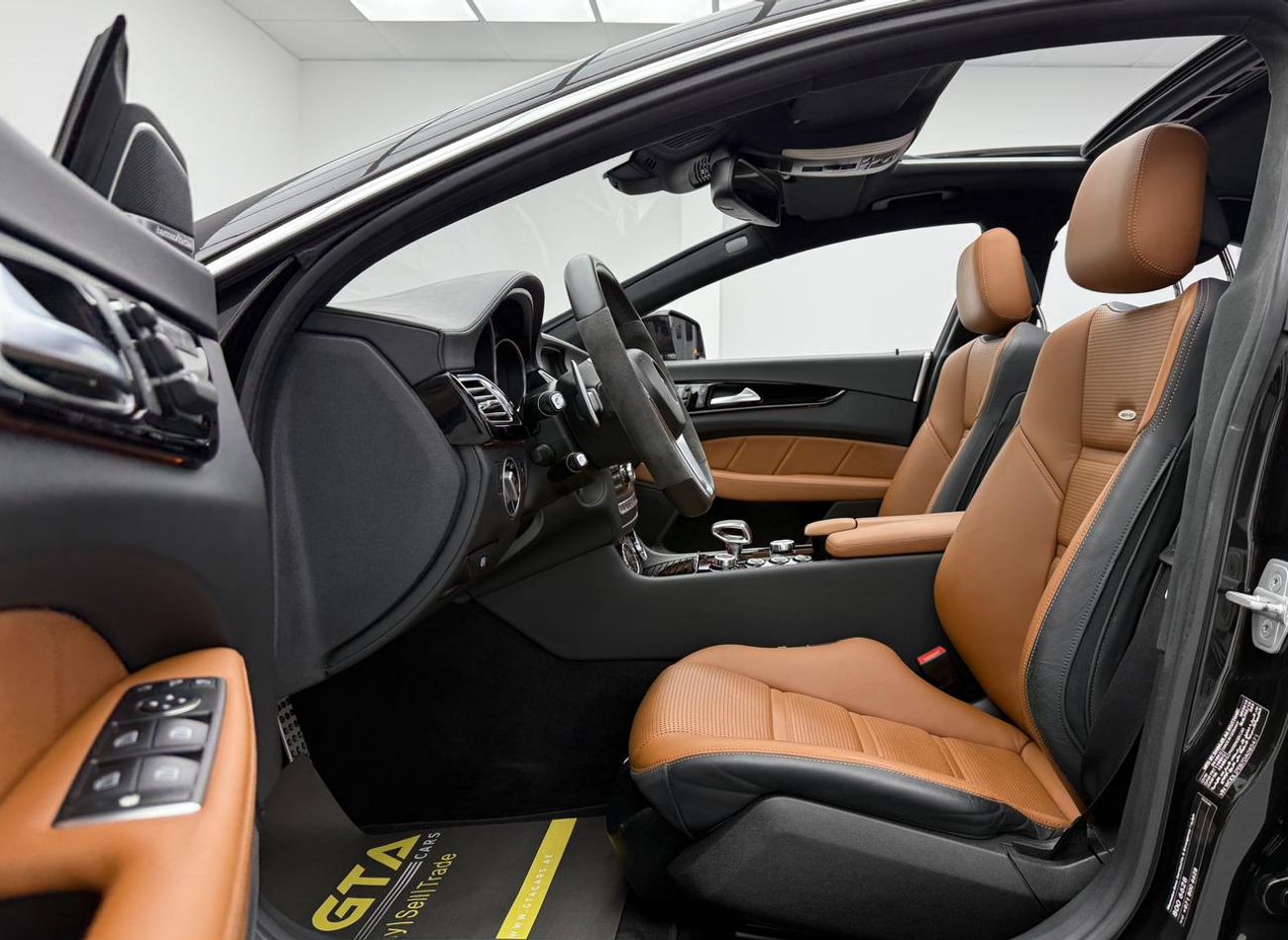 مرسيدس بنز CLS 63 AMG 2013 Mercedes Benz CLS 63 AMG, Full Mercedes Service History, Fully Loaded, Excellent Condition, GCC