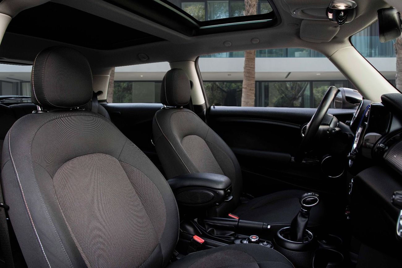 Mini Cooper | 1,077 P.M | 0% Downpayment | Warranty!