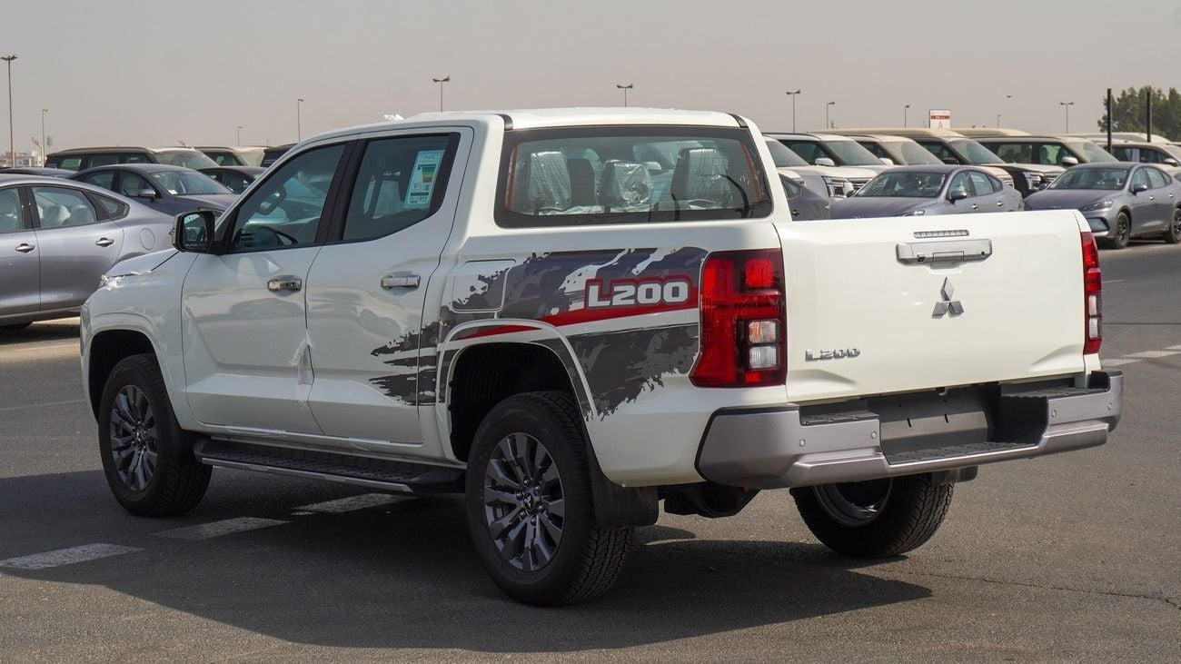 Mitsubishi L200 Brand New Mitsubishi L200 GLS 2025 Export 2.5L 4WD M/T|White/Black|L200-GLS-AT-25|