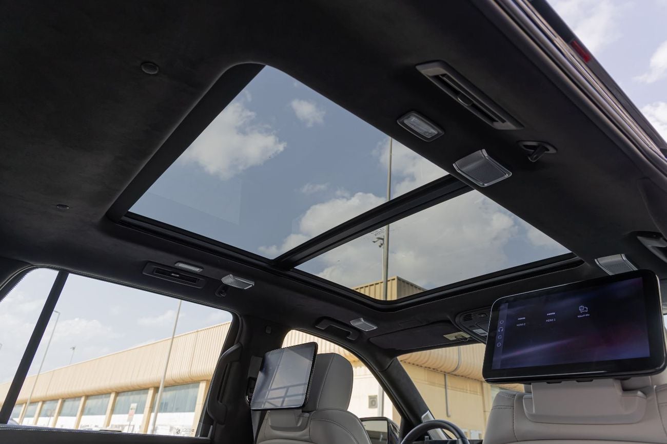 Cadillac Escalade Escalade-V 6.2L Cadillac Escalade V-Series - 2025 - GCC Specs