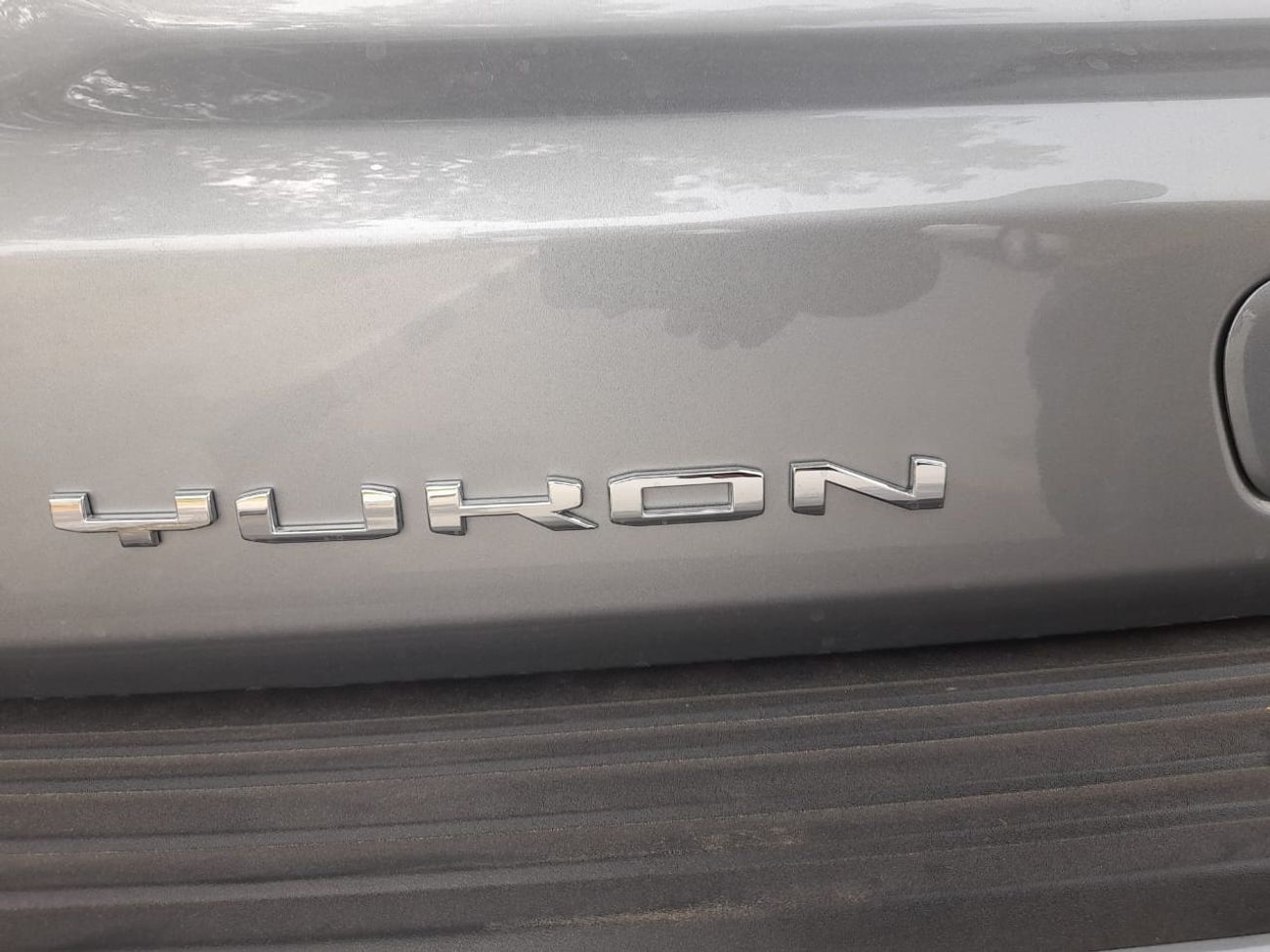 GMC Yukon 6.2 V8 Denali (AWD) Right-Hand drive.2 V8 Denali (AWD)