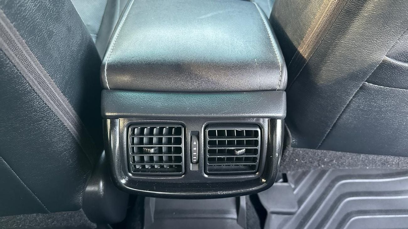 تويوتا هيلوكس ROGUE DIESEL RHD 2,8