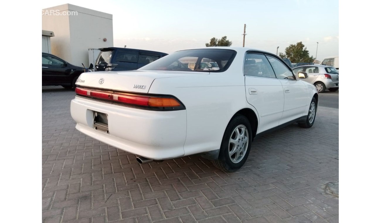 Toyota Mark II TOYOTA MARK II GRANDE RIGHT HAND DRIVE (PM957)