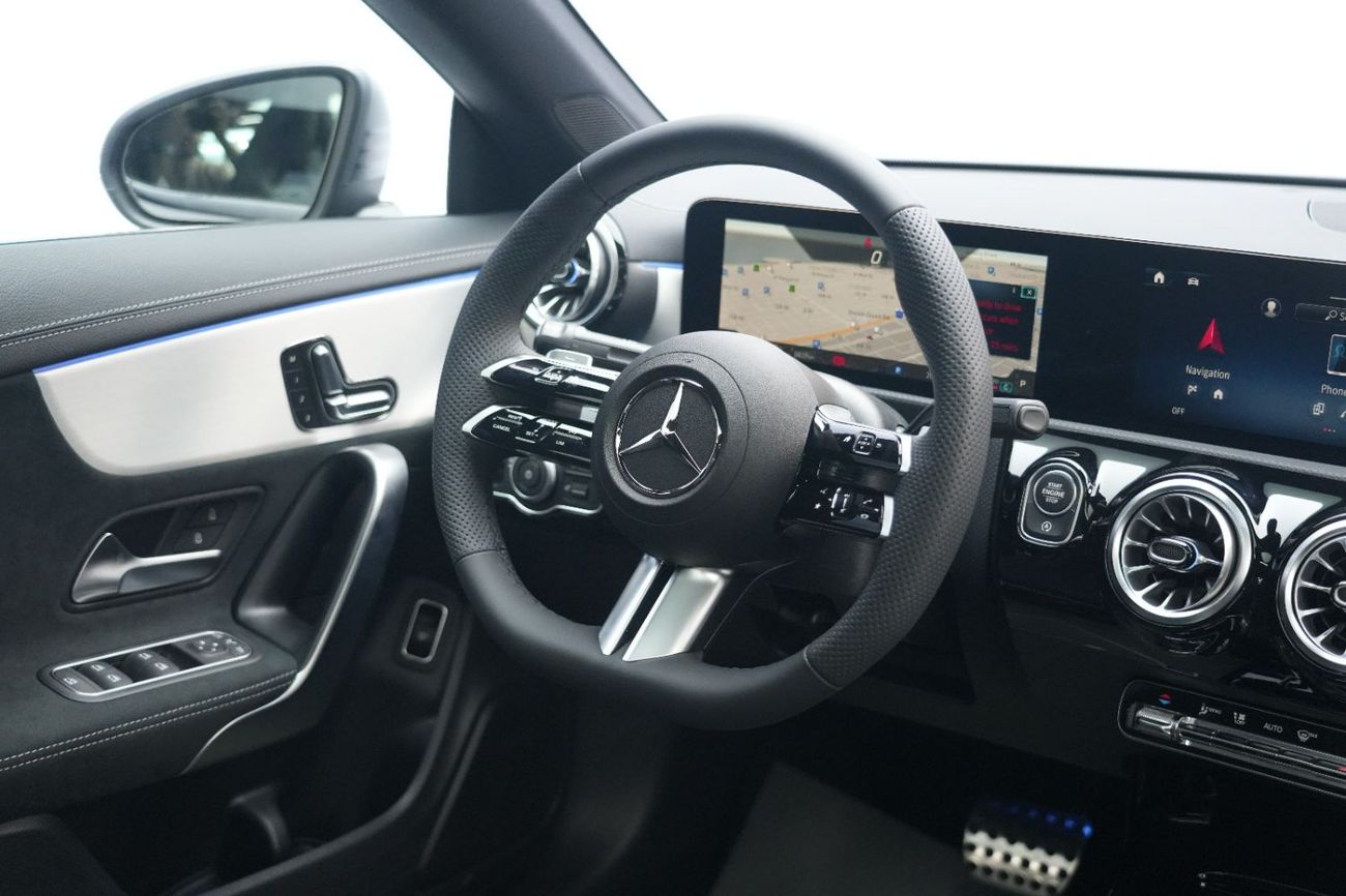 مرسيدس بنز CLA 200