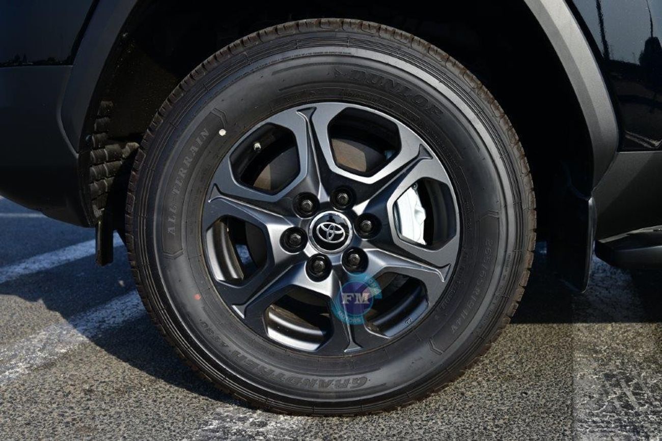 Toyota Land Cruiser GRS V6 3.3L Diesel 7 Seat Automatic