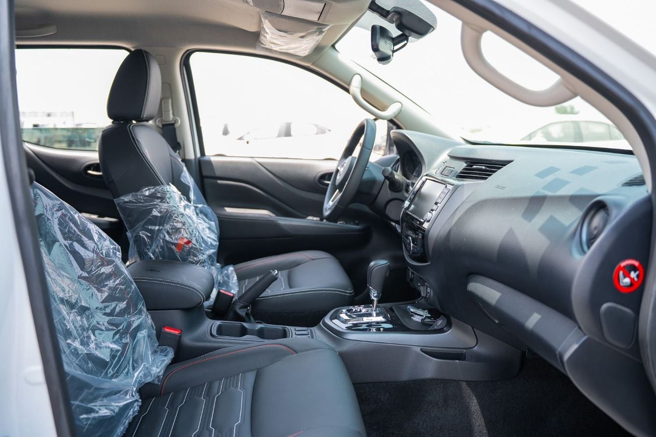 Nissan Navara PRO-4X Off-Road | 2.5L Diesel 4WD A/T (Only For Export)