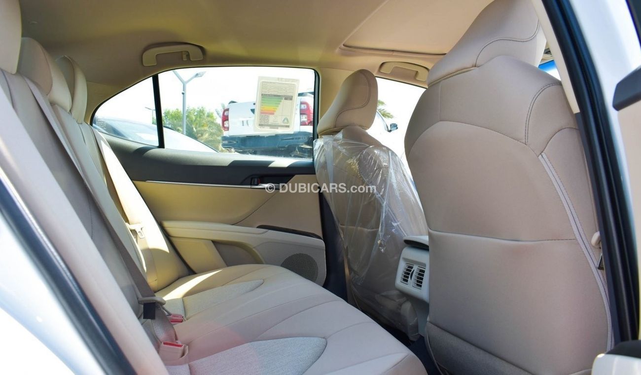 Toyota Camry GLE (( Hybrid )) 2.5L Petrol White color 4cyl , A/T, 4X2 FWD