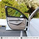 Mercedes-Benz S 560 Exclusive Edition 4.0L Mercedes S560 AMG Full Option  Panoramic  5 Buttons  2018 GCC