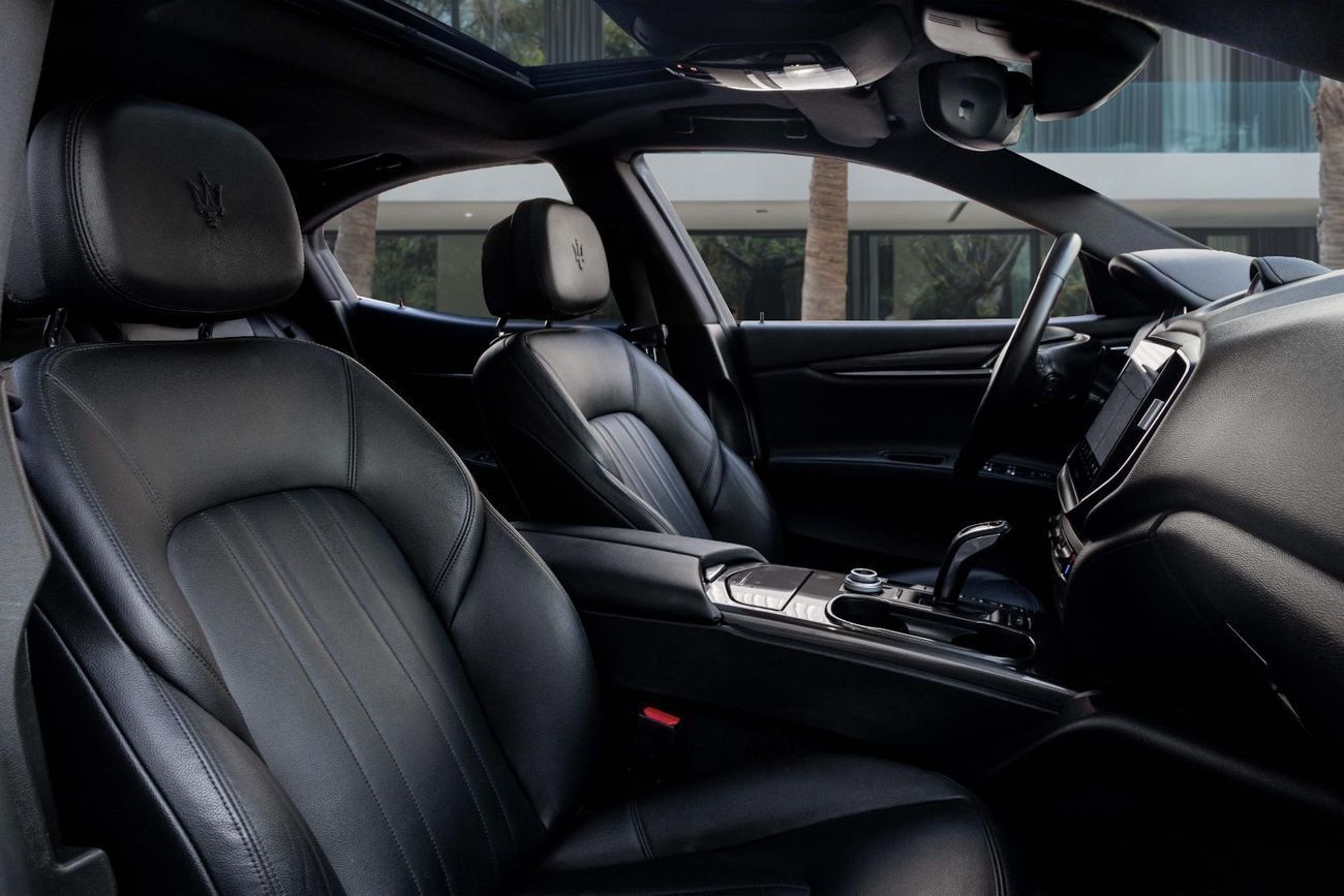 مازيراتي جيبلي GT Hybrid | 2,742 P.M | 0% Downpayment | Warranty!