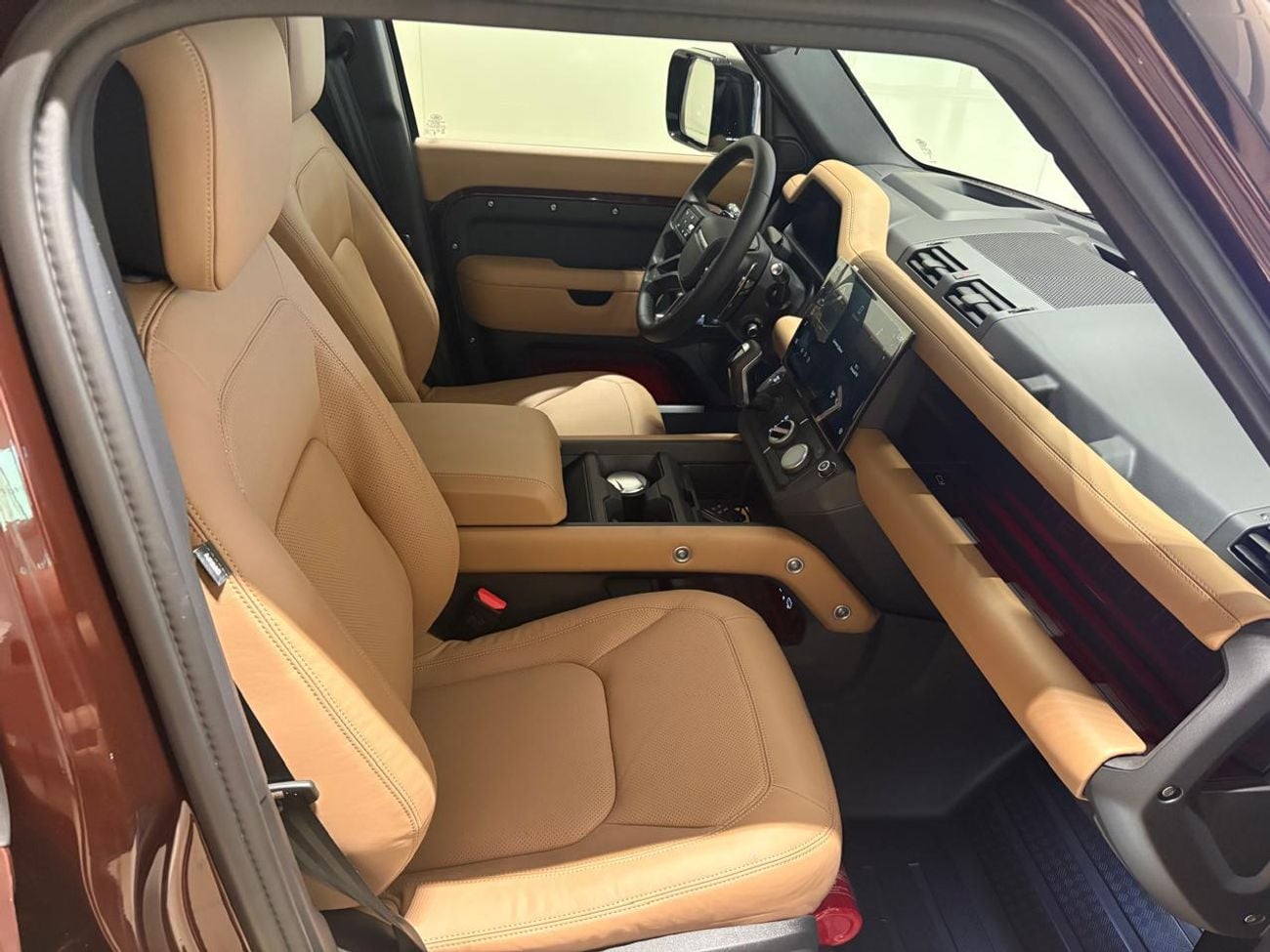 Land Rover Defender 110 Brand New 2026 Defender 110 V8 Ultimate Edition P525 | 525HP | GCC Spec