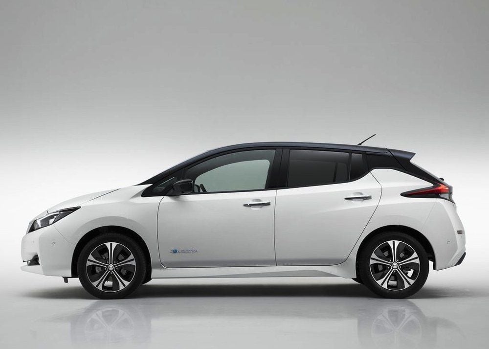 Nissan Leaf exterior - Side Profile