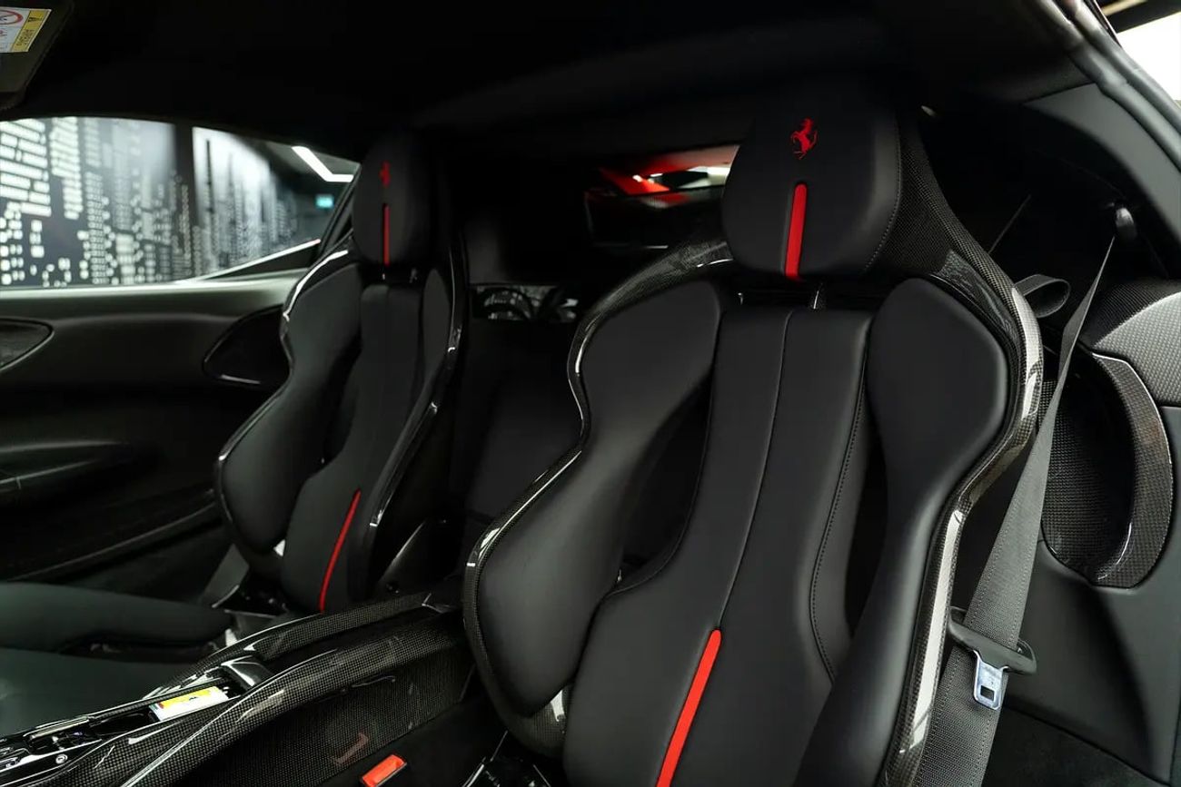 فيراري SF90 ستراديل FERRARI | SF90 STRADDLE | ASSETTO FIORANO | 2022MY | DEALER WARRANTY + SERVICE CONTRACT