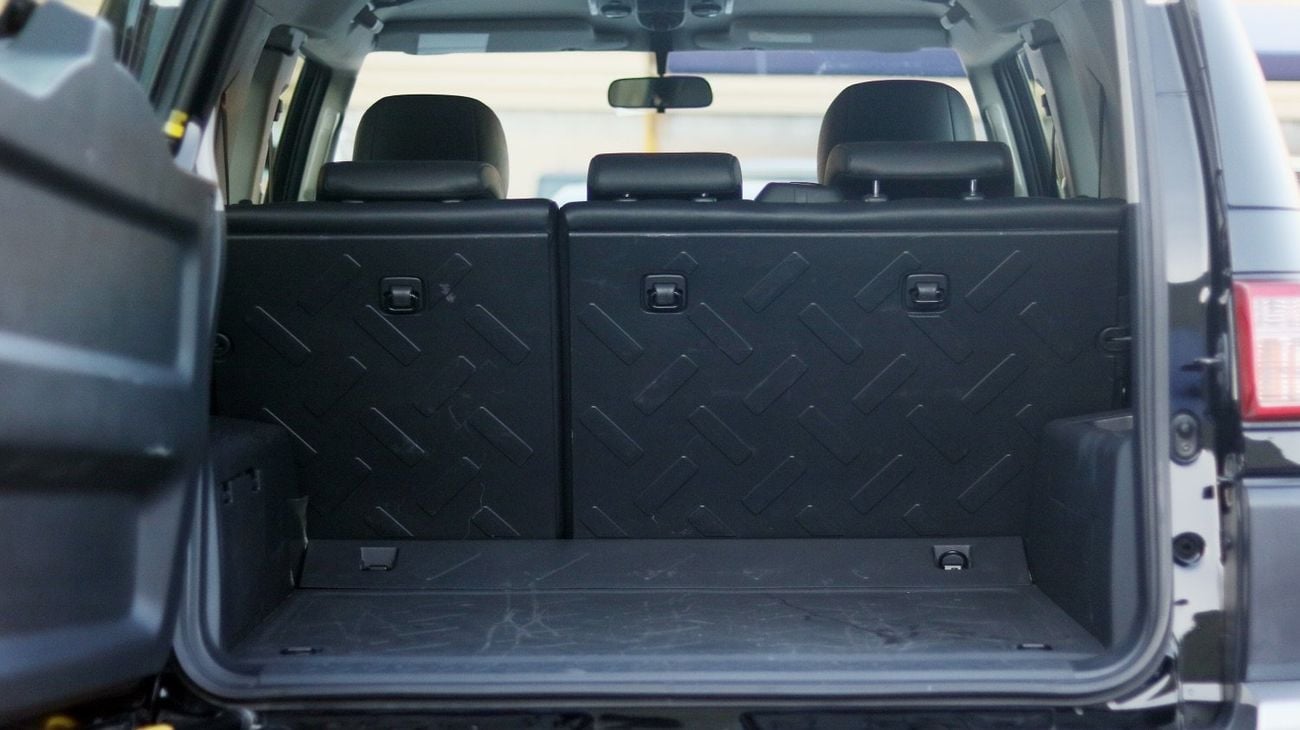 تويوتا إف جي كروزر 4.0L v6, 4X4 |  Agency Warranty | Complete Service History | Zero Downpayment Support