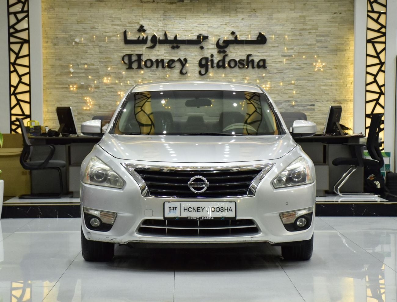 نيسان ألتيما EXCELLENT DEAL for our Nissan Altima 2.5 SV ( 2015 Model ) in Silver Color GCC Specs