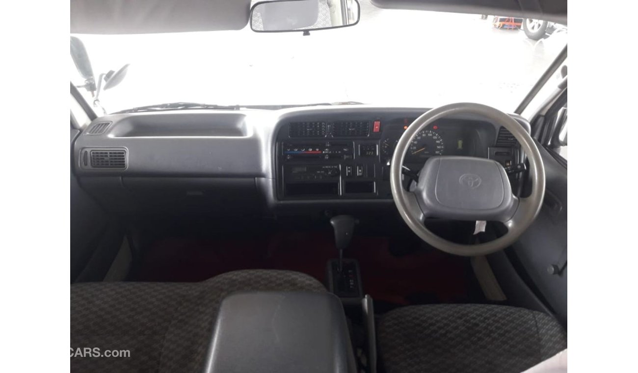 Toyota Hiace Hiace RIGHT HAND DRIVE (Stock no PM 752 )