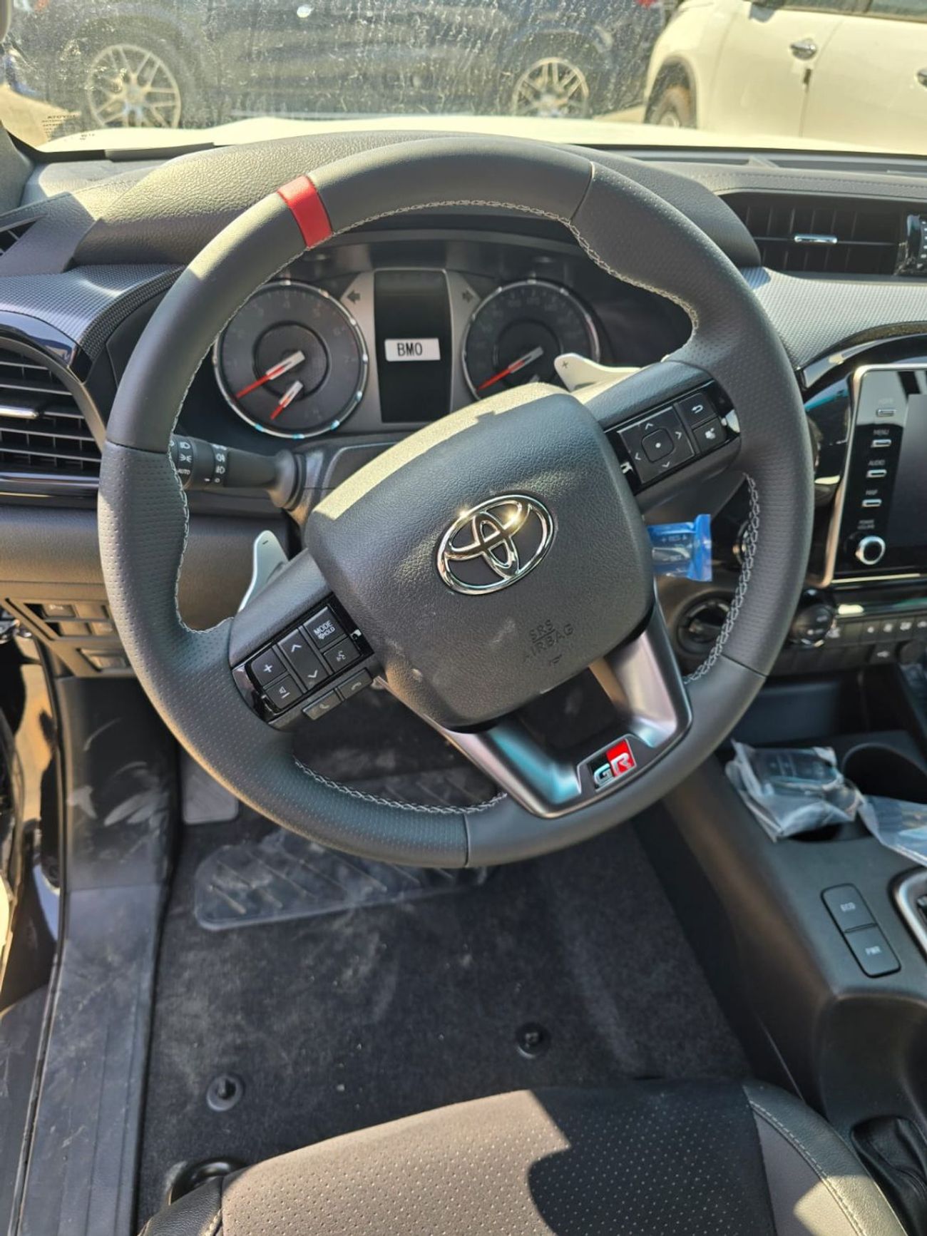 تويوتا هيلوكس GR SPORT 4.0L PETROL A/T V6 DOUBLE CABIN PICKUP