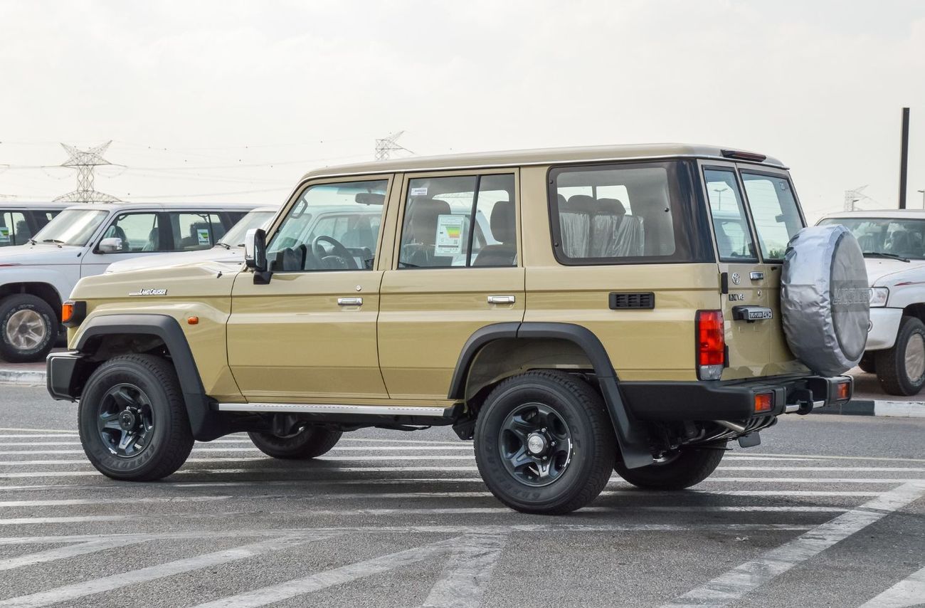 Toyota Land Cruiser 70 LX76 V8 4.5L DSL New Shape 2024YM