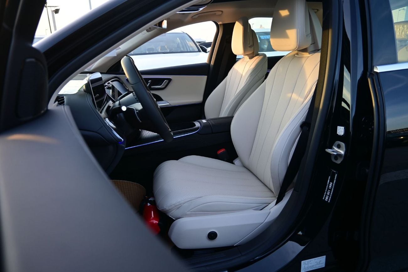 مرسيدس بنز E200 STD Mercedes-Benz E200 2.0L Turbo + Mild Hybrid Color Black Model 2025
