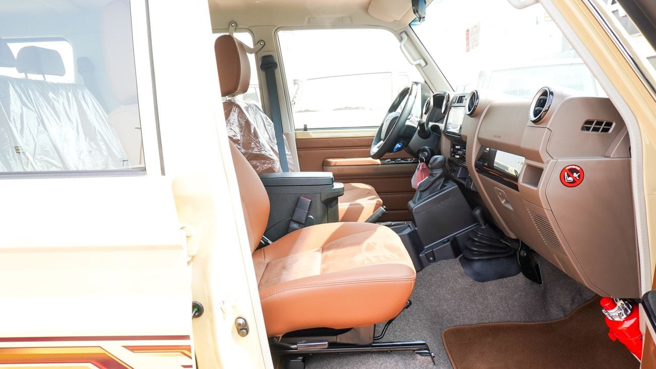 Toyota Land Cruiser 70 4.0L V6 A/T