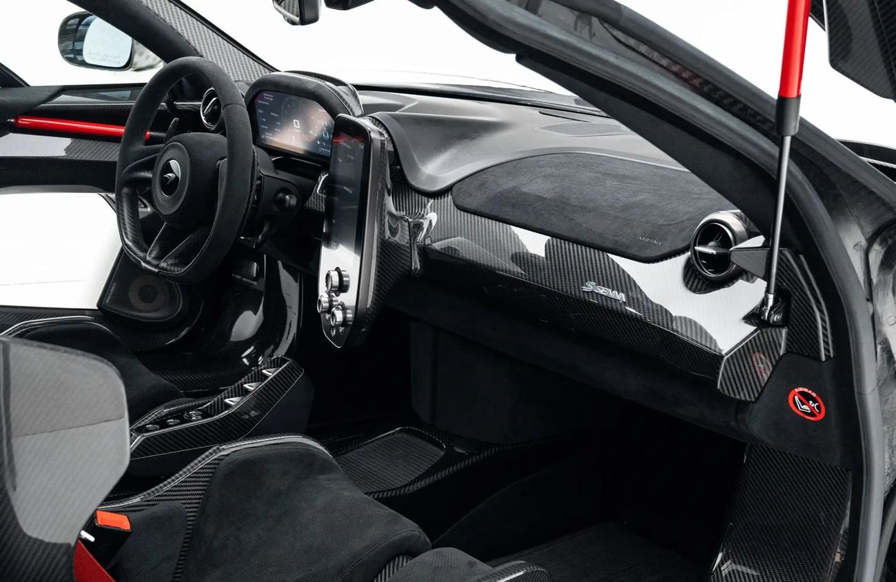 مكلارين سينا 4.0L V8 Twin-Turbocharged Engine