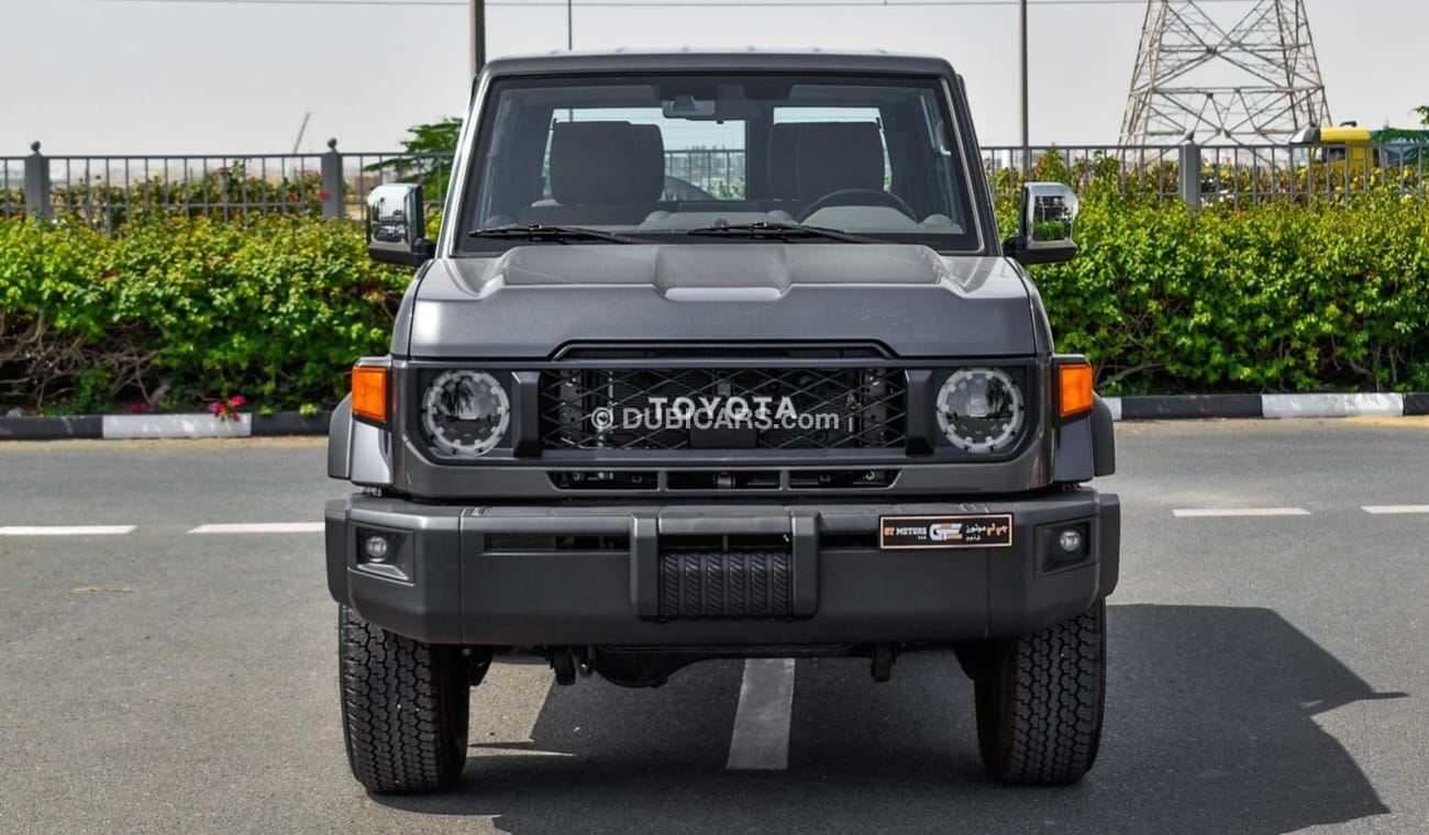 تويوتا لاند كروزر 70 VX 4.0 L V6