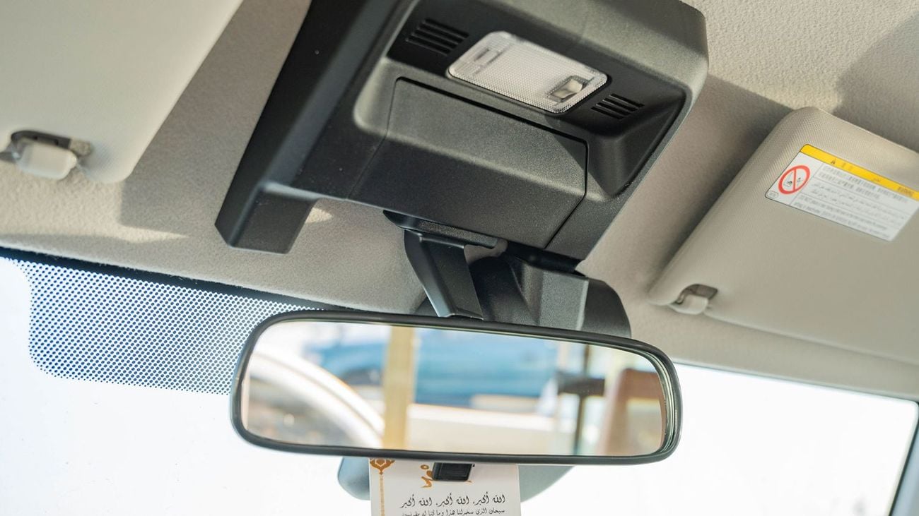 تويوتا لاند كروزر بيك آب 2025 Toyota Land Cruiser LC 79 4.0 SC AT Petrol Full Option - Beige