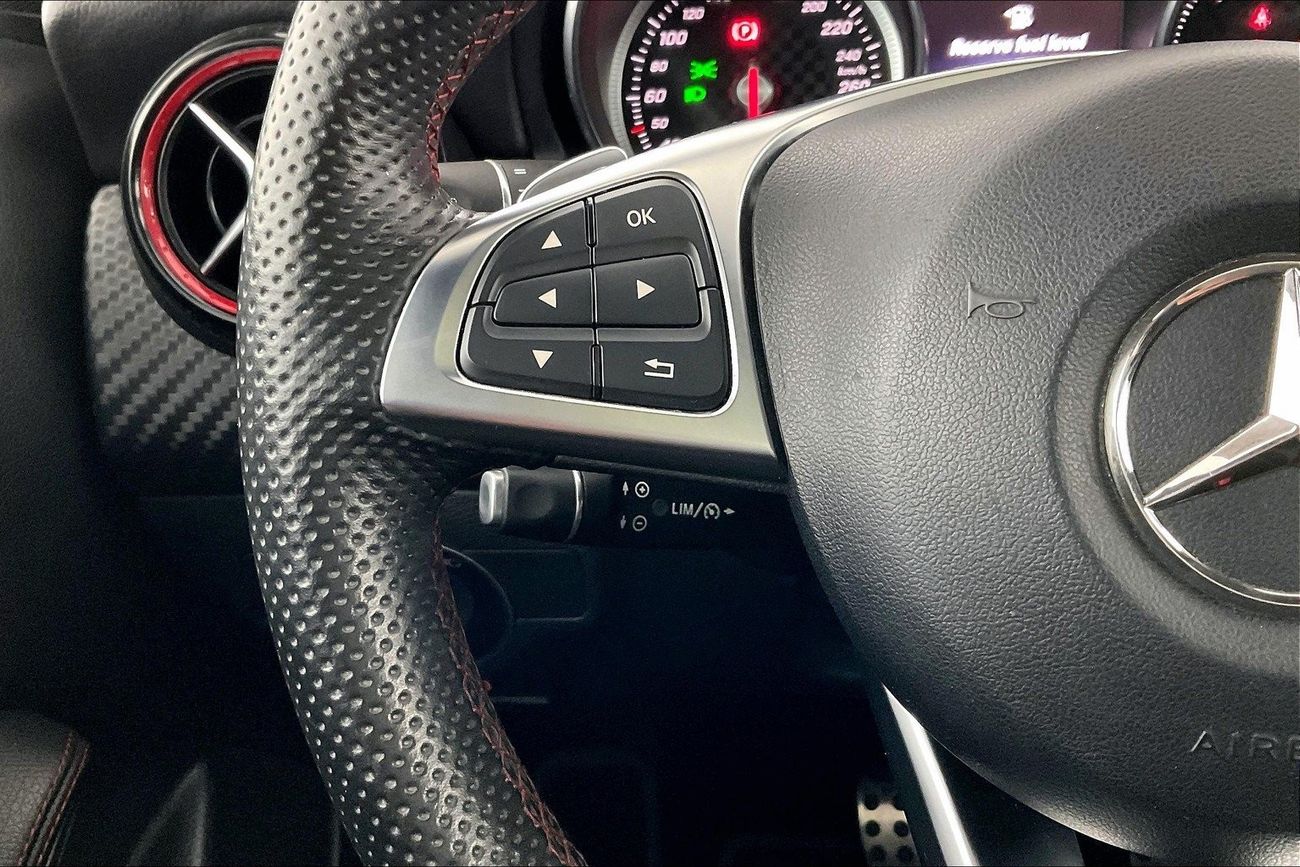 Mercedes-Benz A 250 Sport AMG (W176) | 1 year free warranty | 0 Down Payment