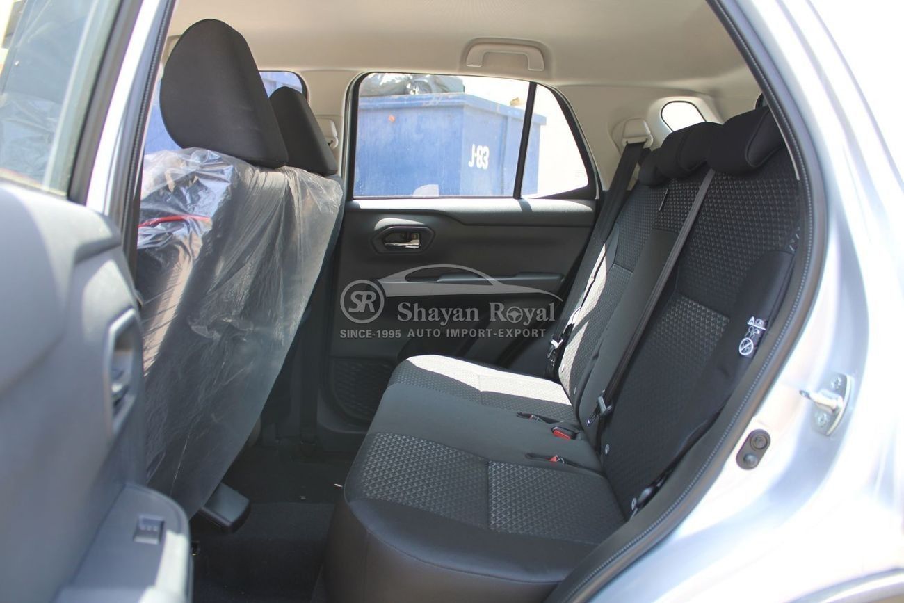 تويوتا ريز LHD 1.2L E FWD PETROL 2025MY (EXPORT ONLY)