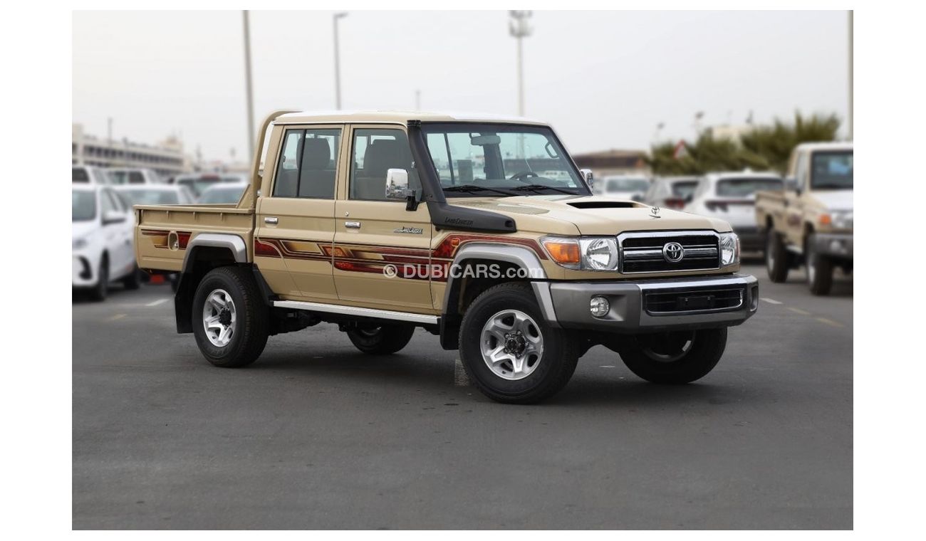 Toyota Land Cruiser Pick Up 2023 Toyota LC PUP 4X4 DC 4.5 With Diff Diesel Manual - Beige inside oak - Export only