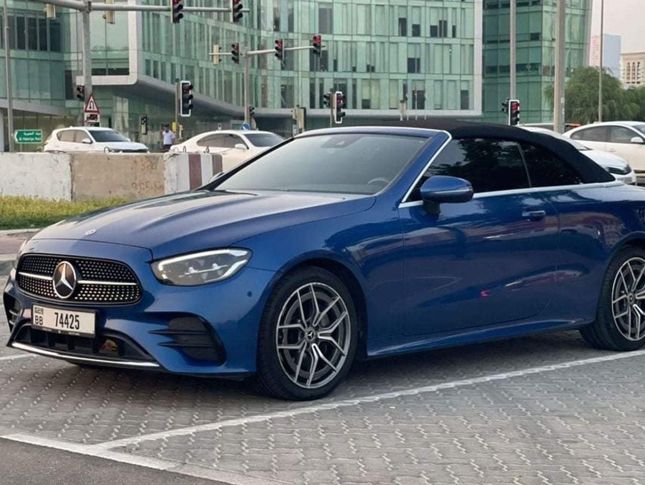 مرسيدس بنز E200 Mercedes E-class Convertible German Specs, No Paint, No Accident