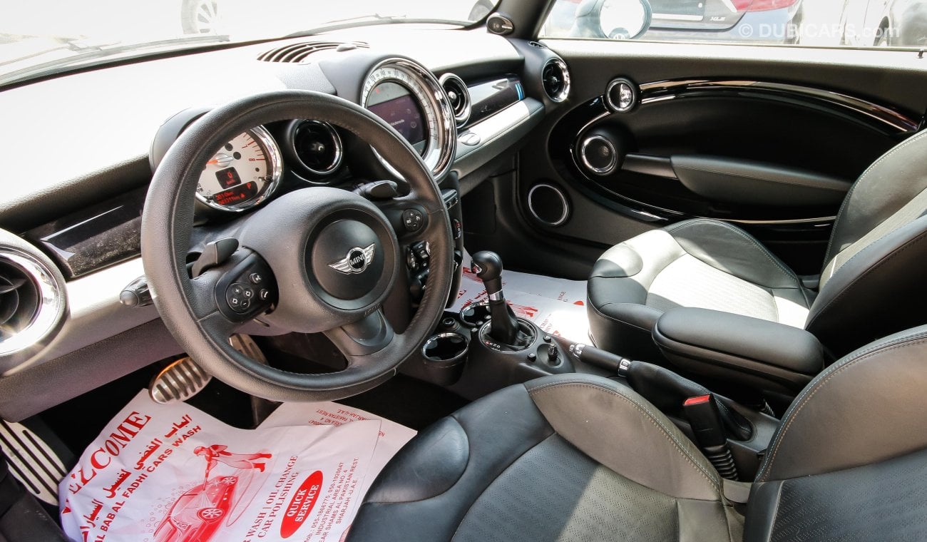 Mini Cooper S Special Edition (BAYS WATER)