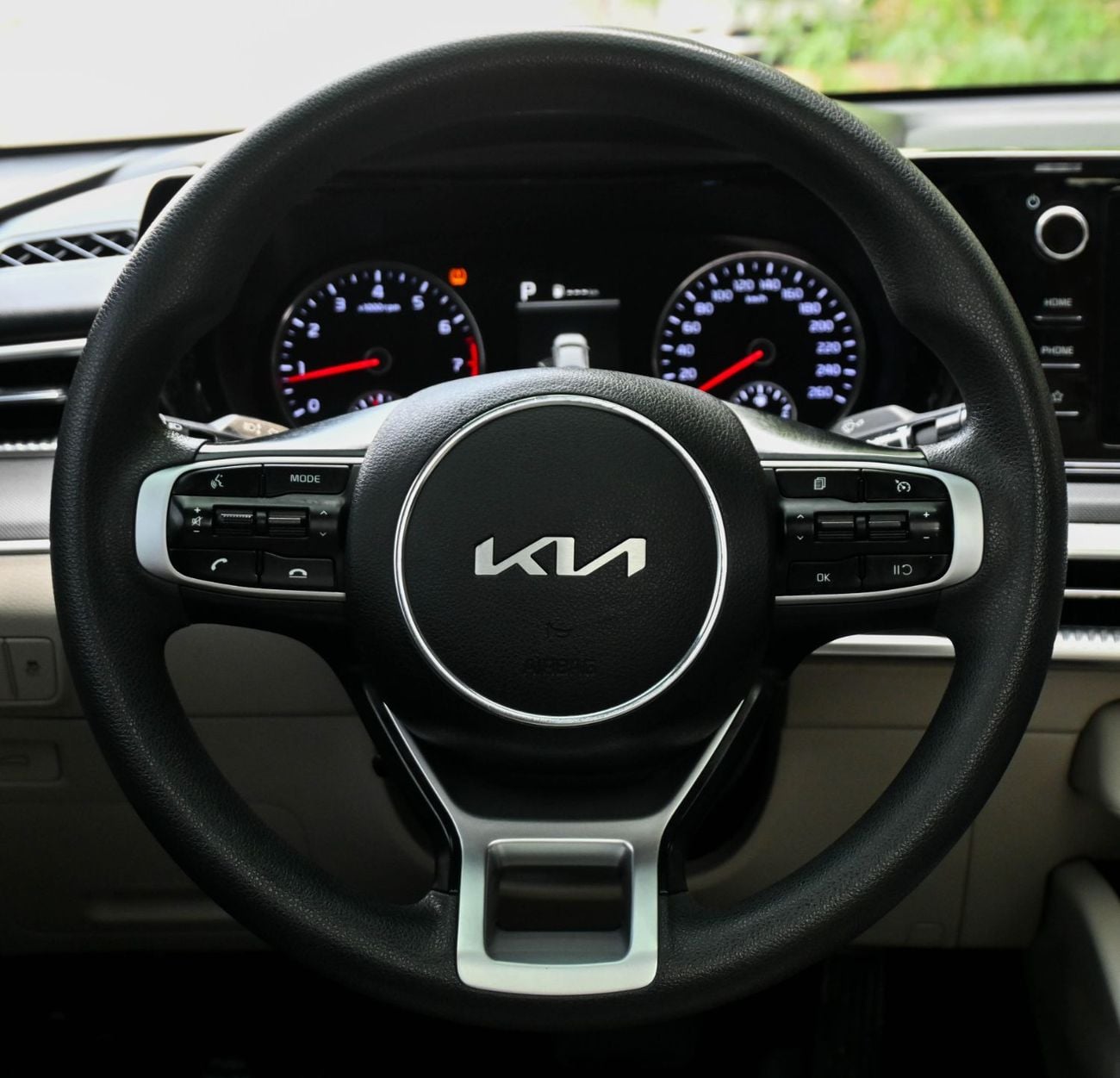 Kia K5 2.5L GDI EX Kia K5 2.5L, 2022 GCC, Full Option, Accident-Free Excellent Condition 1418 AED Monthly