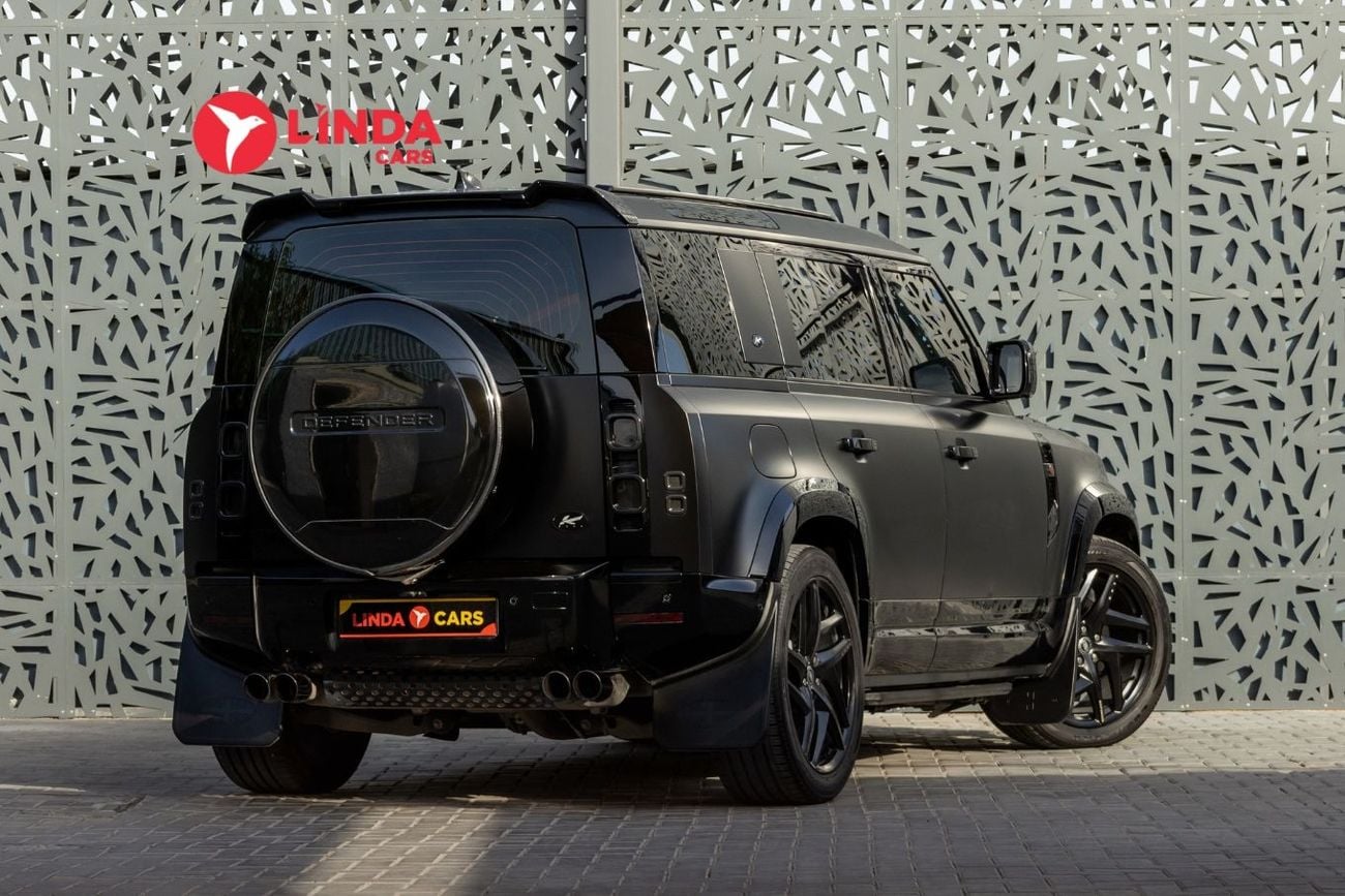 Land Rover Defender P400 110 SE 3.0L (5 Seater)