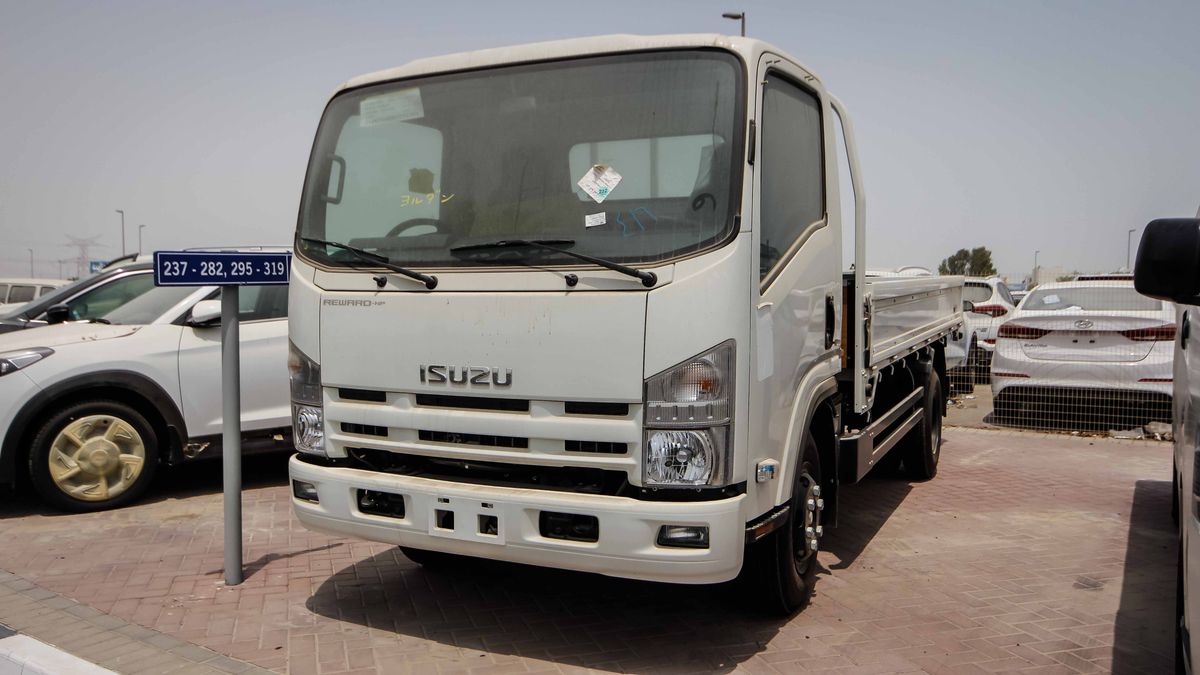 Isuzu np 21