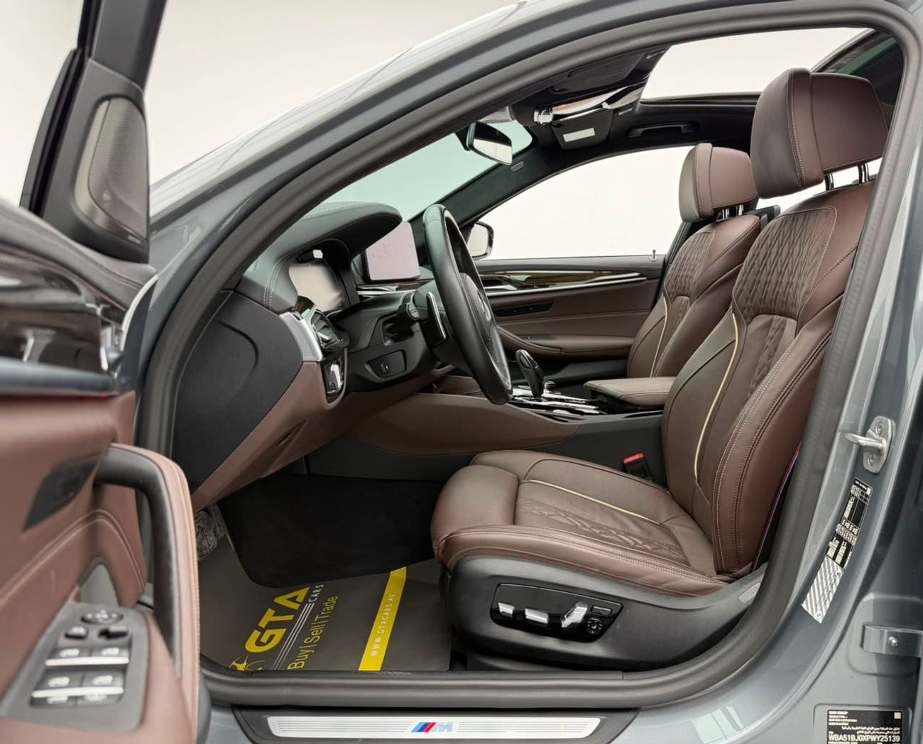 BMW 540i M SPORT COMFORT