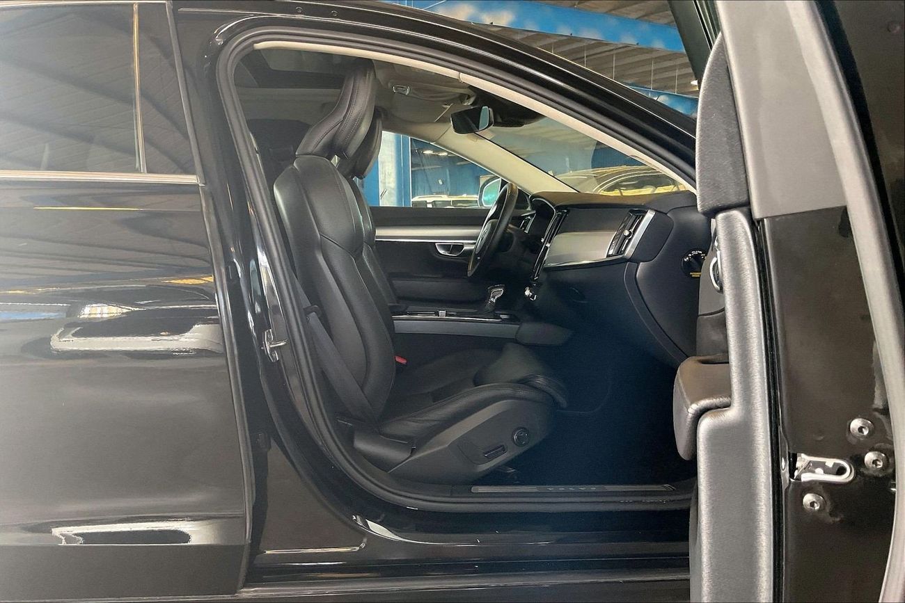 Volvo S90 T5 Momentum | Guaranteed Warranty | 0 Down Payment