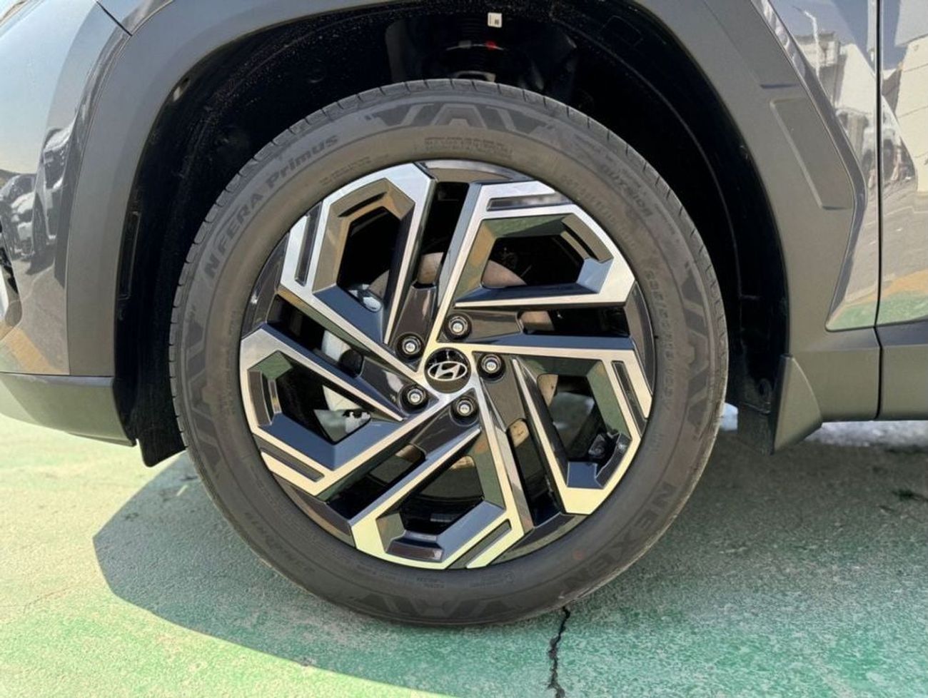 Hyundai Tucson HYUNDAI TUCSON 1.6T - 2025 MODEL - GRAY COLOR