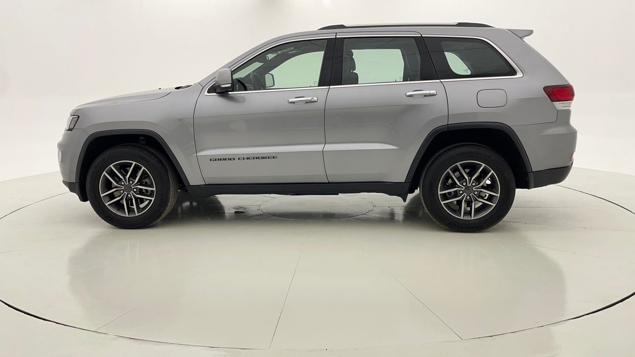 جيب جراند شيروكي LIMITED 3.6 | بدون دفعة مقدمة | اختبار القيادة في المنزل