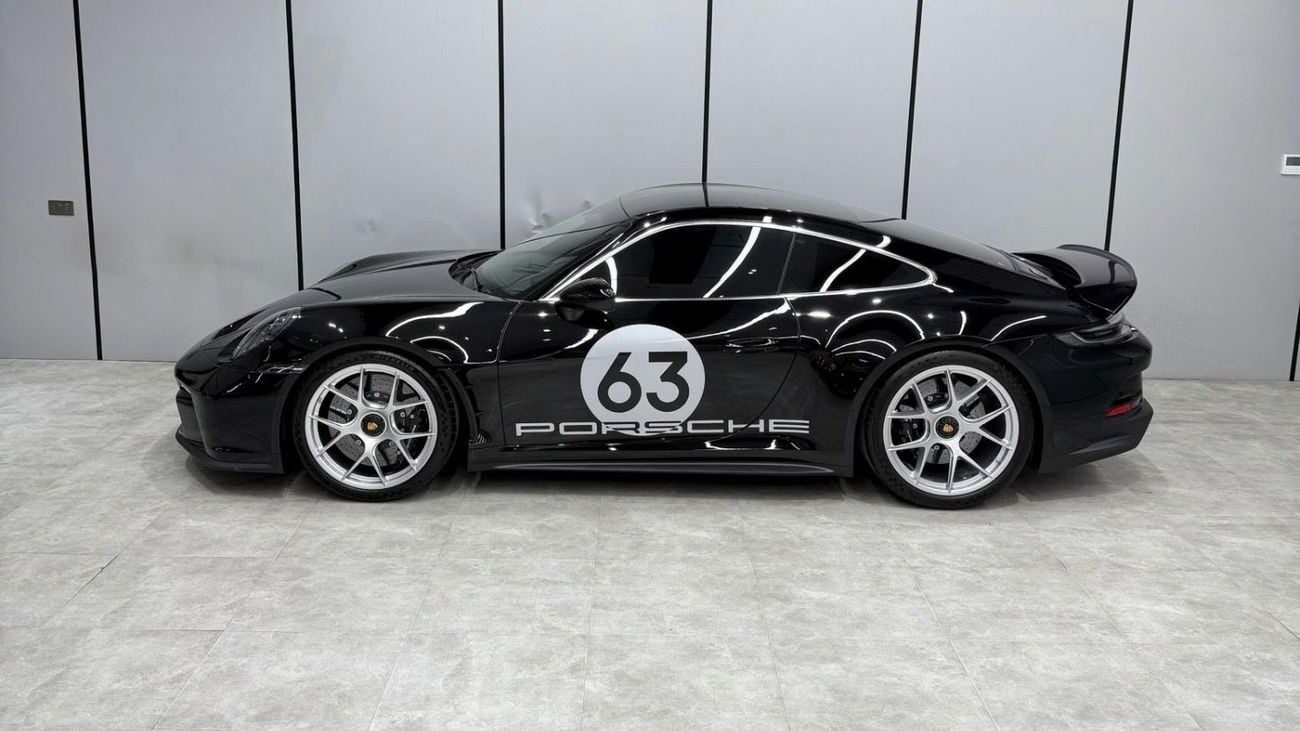 Porsche 911 S/T 4.0L (520 HP) Coupe